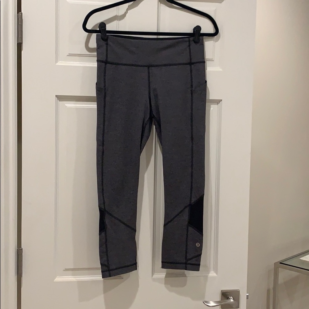 Dark Grey Lululemon Leggings (pace rival)
